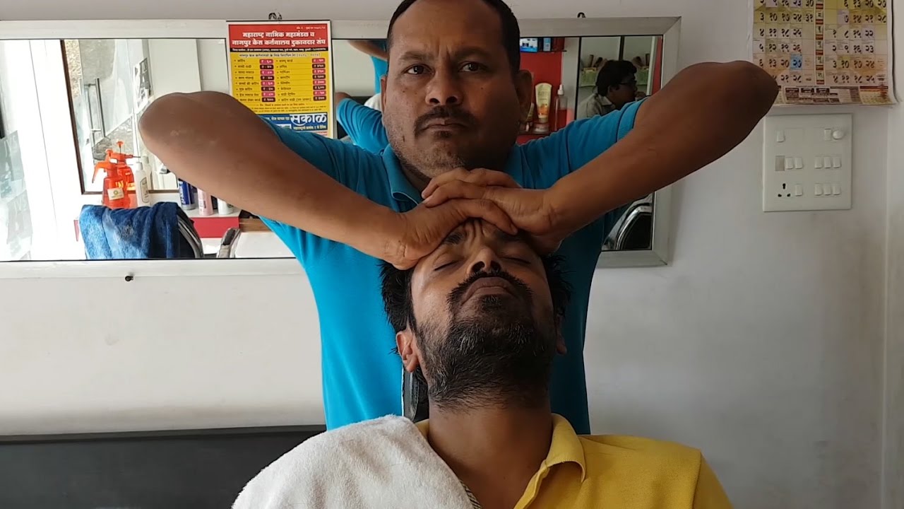 Индийский массаж головы. Индусы массажисты. Индийский сильный массаж головы. АСМР массаж головы Индия. Массаж головы видео Индия в парикмахерской.