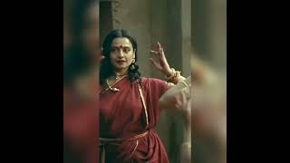 Rekha as Rasa Devi ultimate acting #rekha #bollywood #boldandbeautiful