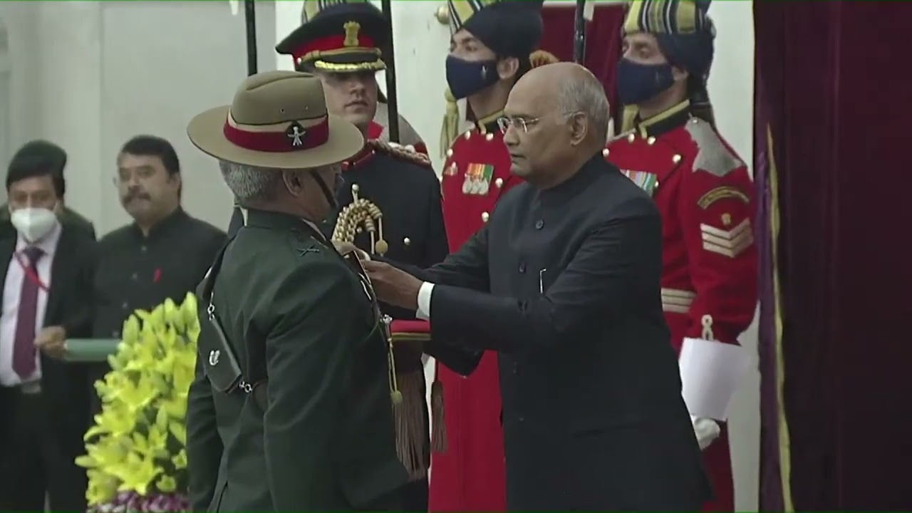 President presents Param Vishisht Seva Medal to Lt. General Anil Kumar Bhatt, UYSM, AVSM, SM, VSM