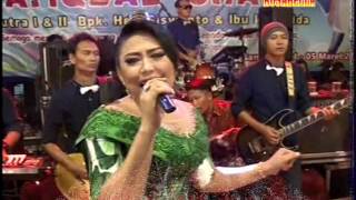 Wiwik S Feat Brodin - Nitip Kangen - OM ROSA BELLA Live Banjaran Gersik 2017