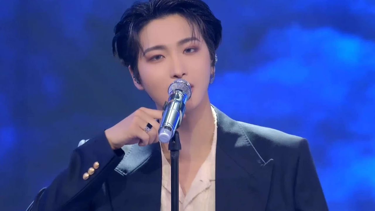 얼굴보고 멈춰서 ☆ 호화즈 ☆ 구경하세욬