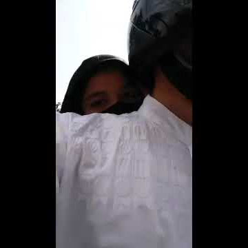 Status WhatsApp pegangan tangan romantis yang jomblo sabar ya:v