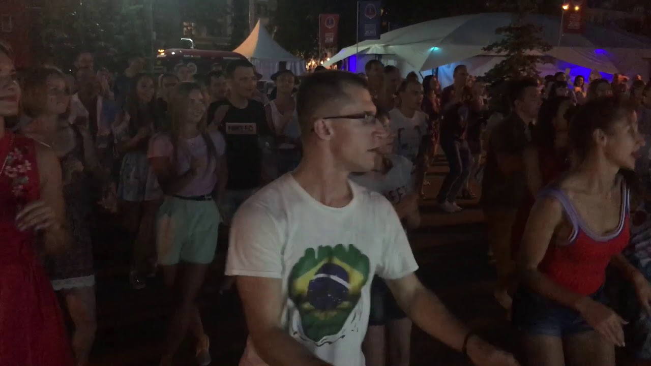 Праздник продолжается Танцы Набережная Некрасовский спуск Самара # ...