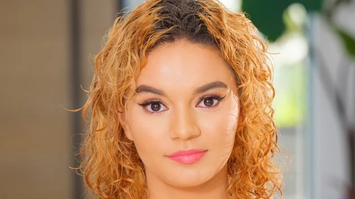CRYSTAL CHASE | THE ACTRESS WHO STARTED IN 2022 WI...