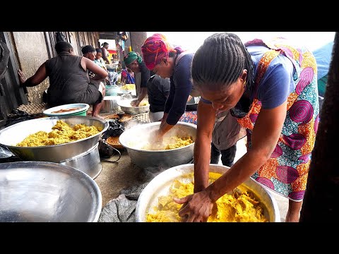 West Africa's BIGGEST MARKET!! Ghana Street Food at Kejetia Market | Kumasi, Ghana