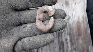 Metal Detecting Ron F Creek