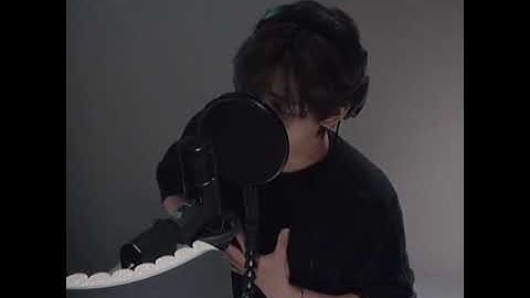 His deep and husky voice is everything [Taehyung] #myuniverse #bts #coldplay