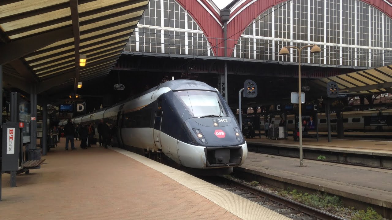 Tog i Danmark - København H | Train in Copenhagen Central Station | IC3 HORN!!!