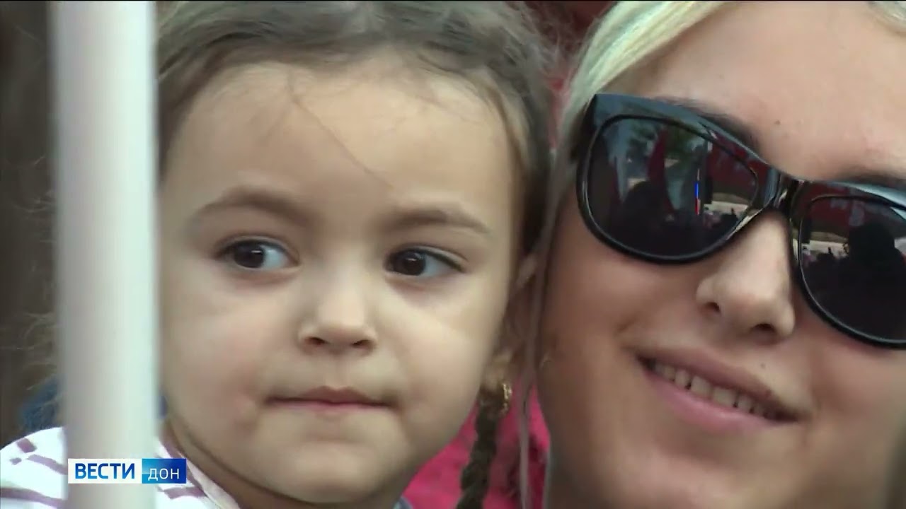 Ростовчане побывали на митинг-концерте “Мы вместе” - YouTube