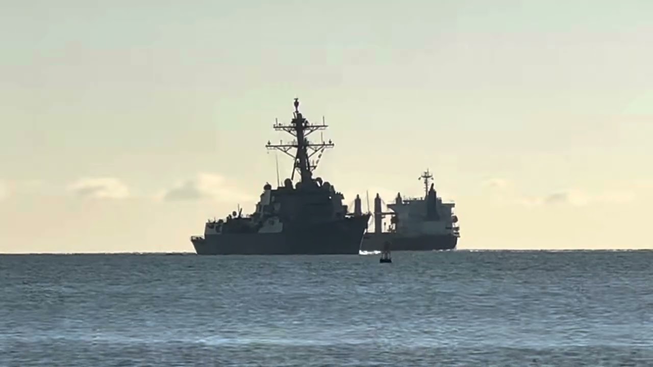 USS Thomas Hudner (DDG 116) Inbound - October 20, 2022 - Norfolk, Virginia