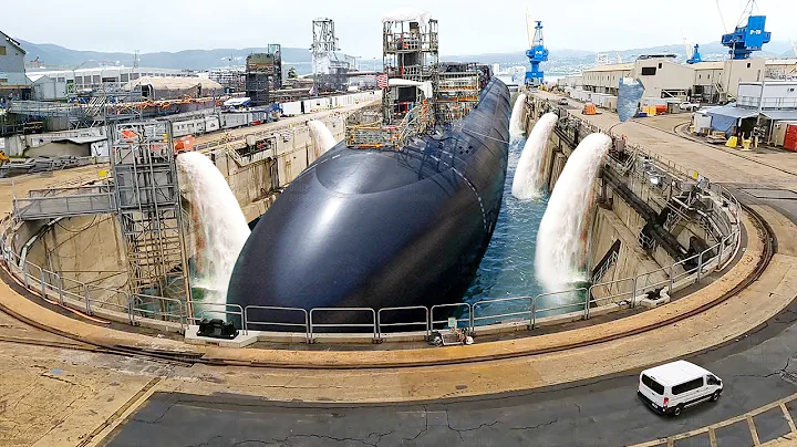 Inside US Navy’s Genius Methods for Docking Billions $ Nuclear Submarines