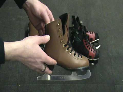 Video: Paano Pumili Ng Mga Ice Hockey Skate