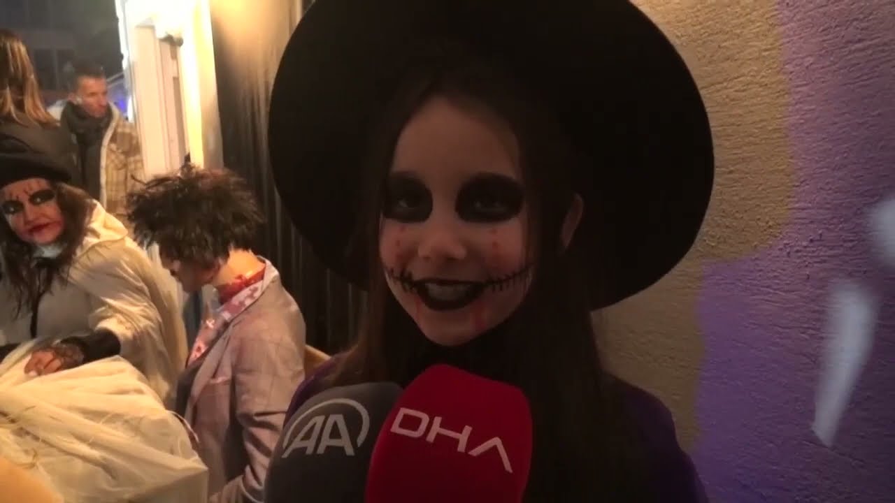 1000 yıllık gelenek 👹Koleda👻👺 Büyükmandıra'da coşku ile kutlandı.😱