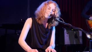 Video thumbnail of "Alina Orlova – Neramios mergaitės daina («16 тонн», Москва, 17.01.2014)"