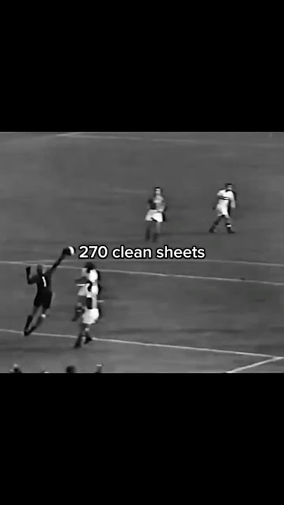 Lev Yashin is the best goalkeeper of all time#yashin#goalkeeper #soccer#football#fyp#foryou#viral