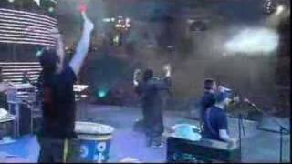 Caparezza - Vieni a ballare in Puglia. Live primo maggio