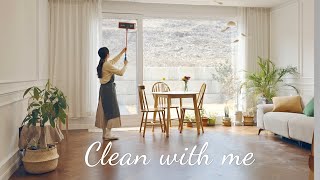 SUB) 봄맞이 대청소 루틴ㅣ거실, 주방편ㅣ홀가분한 창틀, 벽 먼지 제거 & 초간단 주방 청소ㅣLiving room & Kitchen cleaning tips