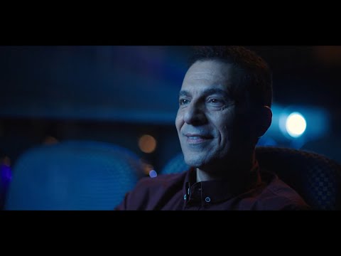  تقديم عن مسيرة الفنان ايهاب صبحى 