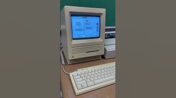 The Macintosh SE was released March 2nd 1987 #retrocomputing #80s #marchintosh #nostalgia #asmr