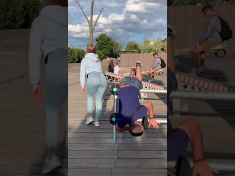 Жёстко упал и