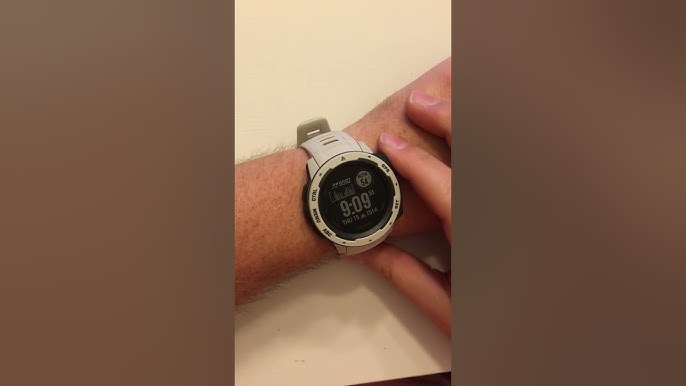 Garmin Instinct watch review for the backcountry 