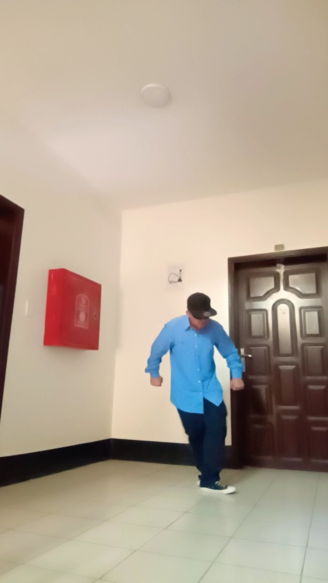 Keep It Gangsta | C-Walk #cwalk #footwork #tutorial