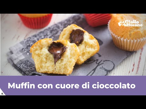 Video: Come Cuocere I Muffin Ripieni Di Cioccolato