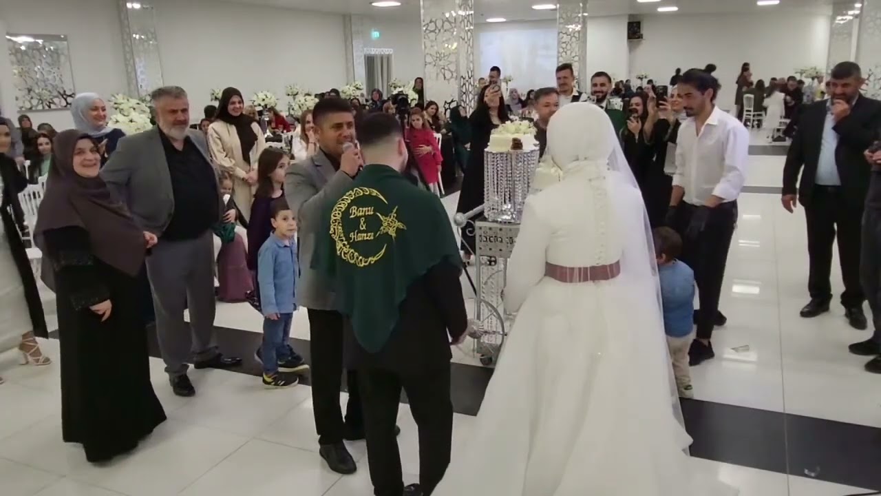 Gelin ve Damadın Pasta kesiminde en özel anlar #düğün #alikırışilahileri