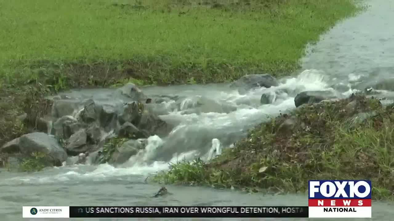 Severe weather hits the gulf coast - YouTube