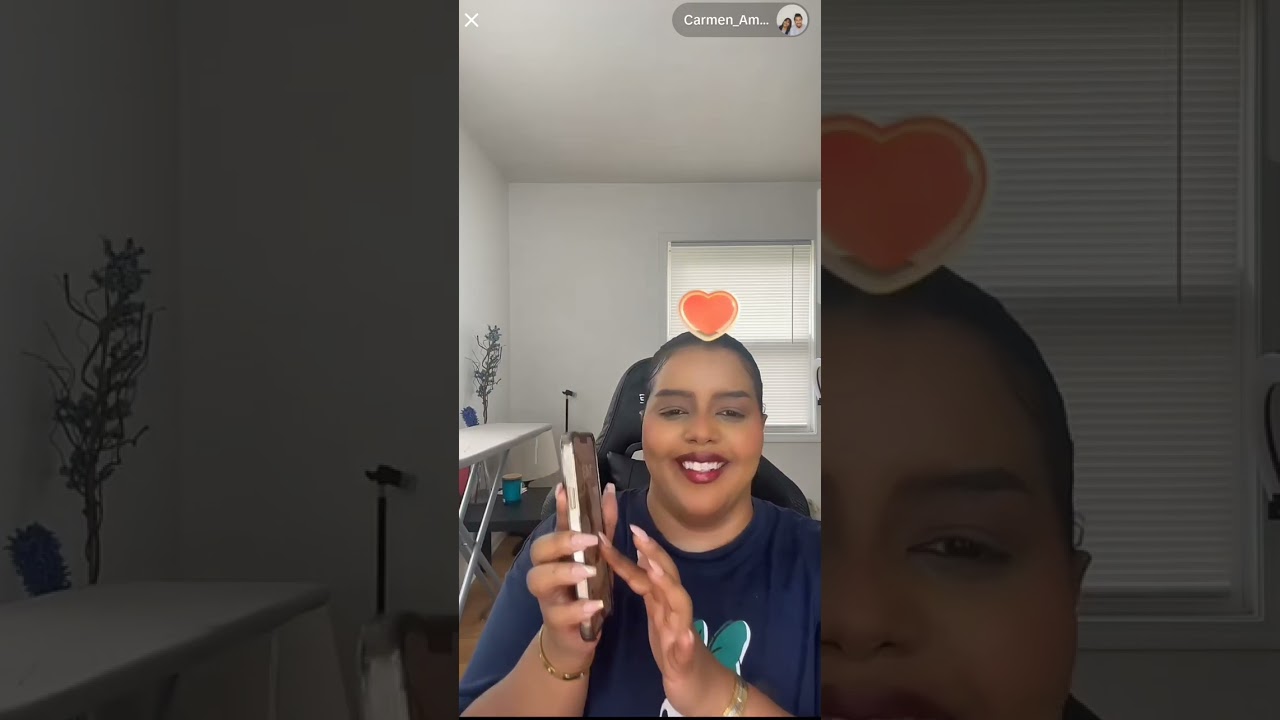 لايفوتكم بث كارمن ومواقفها اللي تموت ضحك 🤣