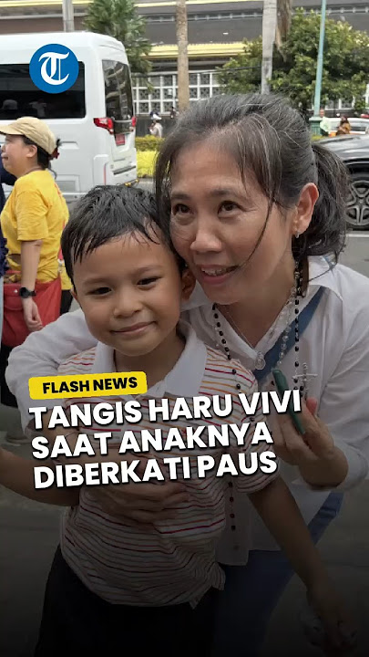 Tangis Haru Vivi Kala Sang Anak Dapat Berkat dari Paus Fransiskus