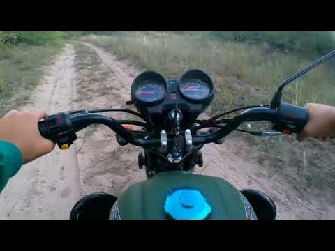 Школьник на мопеде Альфа