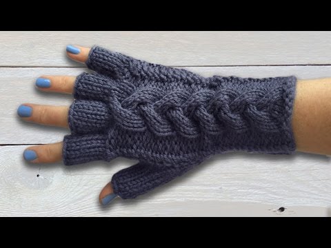 LADIES FINGERLESS GLOVES WITH PLAITED CABLE - Part Two The Main Glove