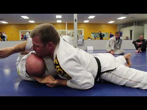 Tren Long (Keith Owen Black Belt) Head and Arm Choke From Mount