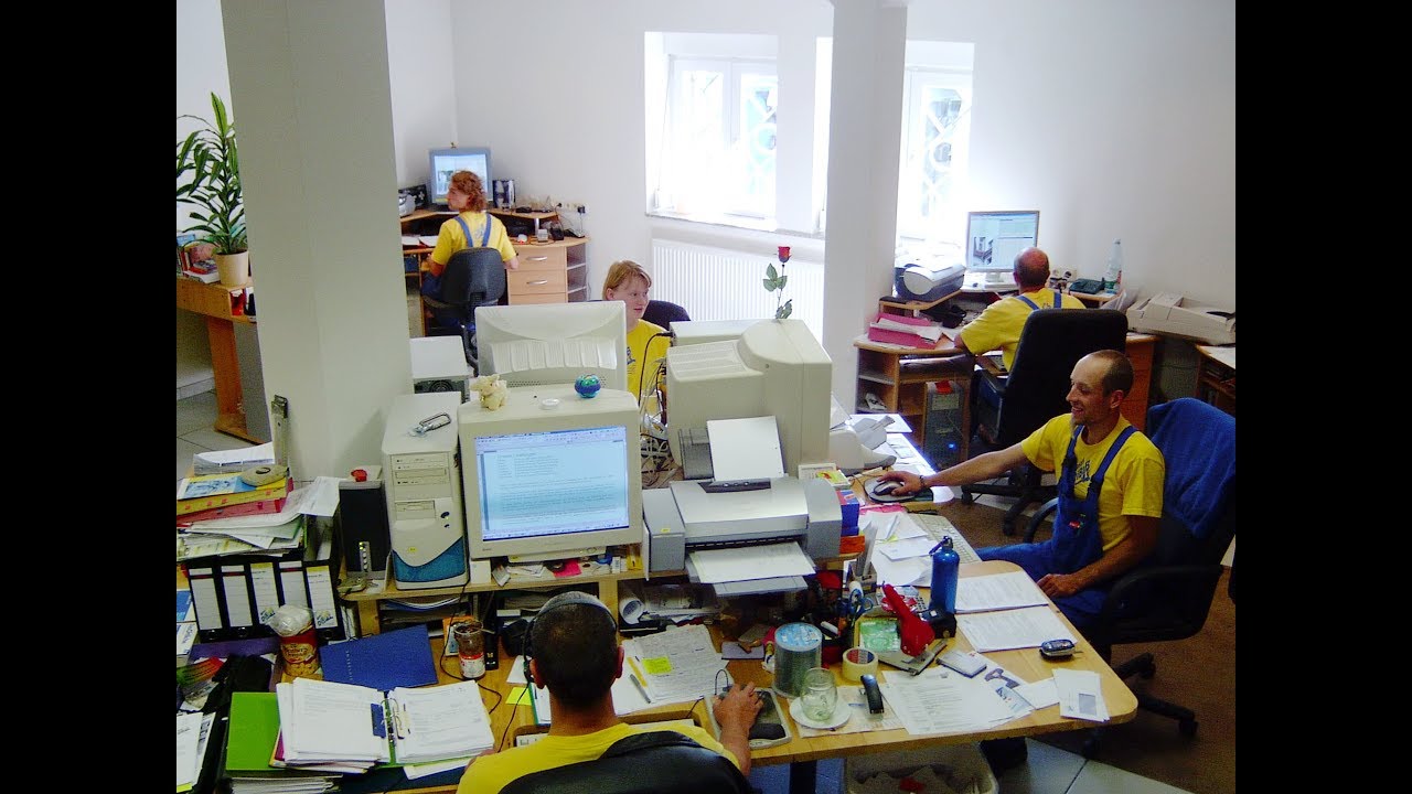 Industriekletterer Dresden der DiBaB GmbH im Büro anno 2001