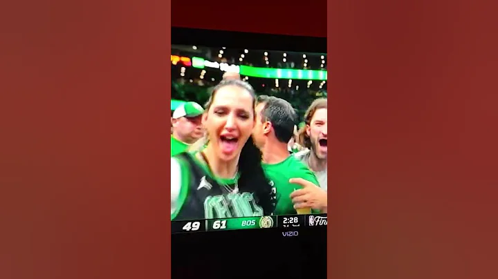 Amy Anderssen? Celtics v Warriors