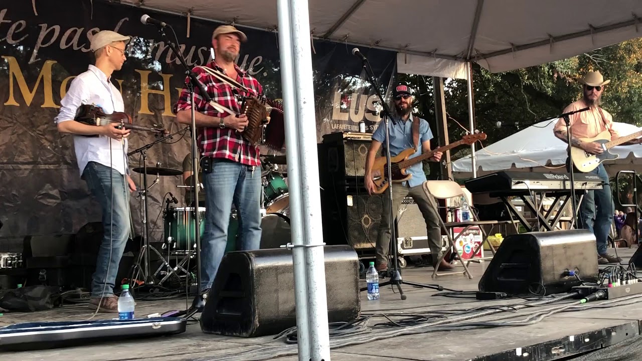 Festivals Acadiens 2019: Pine Leaf Boys - "Pine Grove Blues"