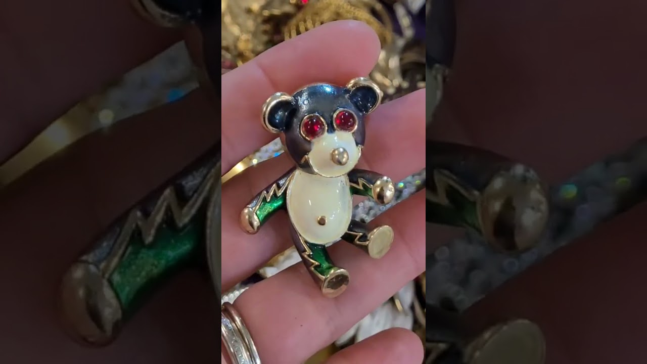 Timeless Vintage Pins!! 