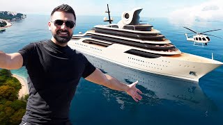$10,000 vs. $300,000,000 Yacht!