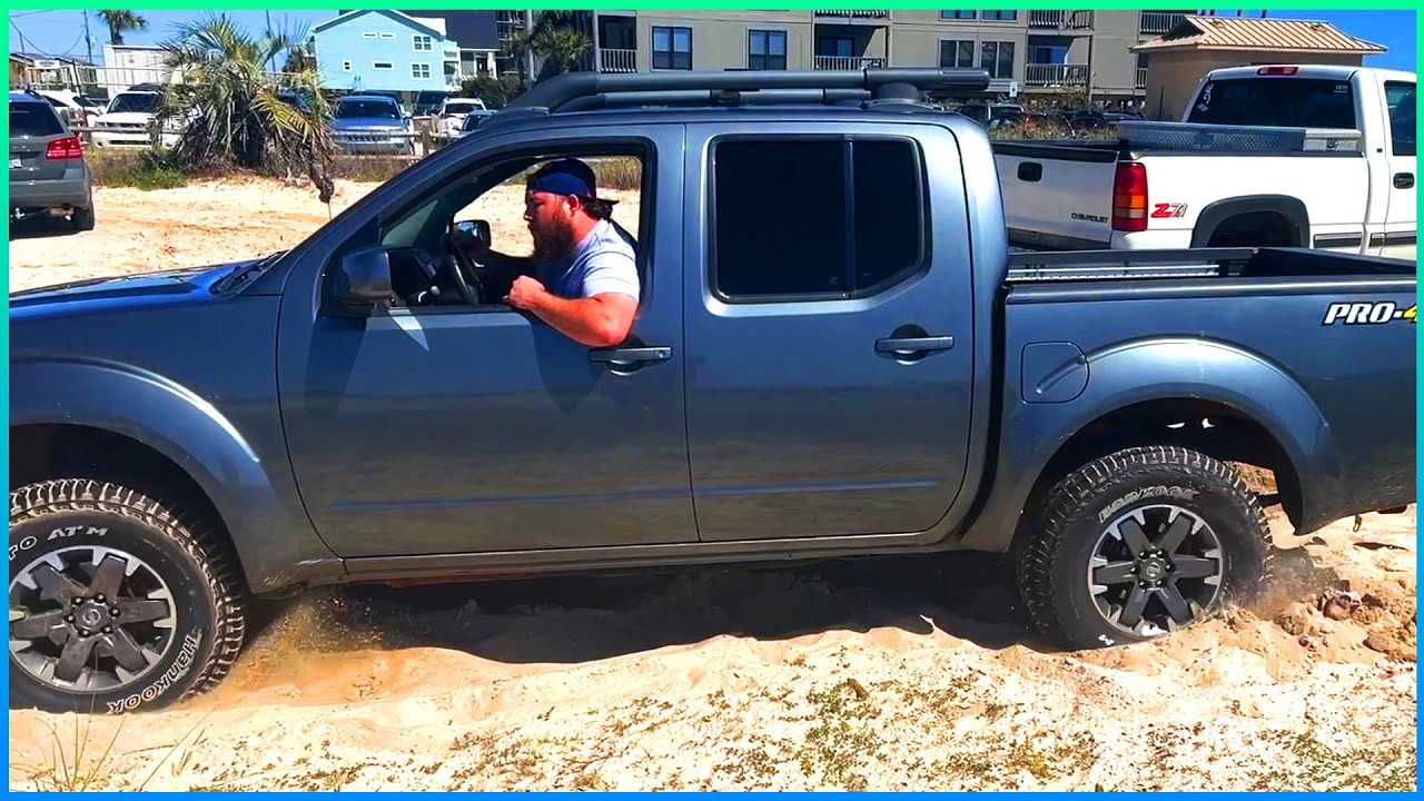 Saving Cars From The Pensacola Beach Sand! Spring Break 2022!