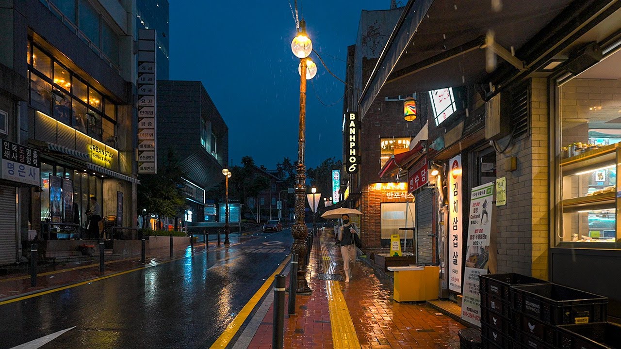 Seoul Powerful Rainy Night Walk around Jeongdong Street Umbrella