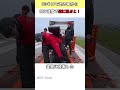 80キロで走る車から、同じ速度で逆に飛んだら、無傷で着地できるの？