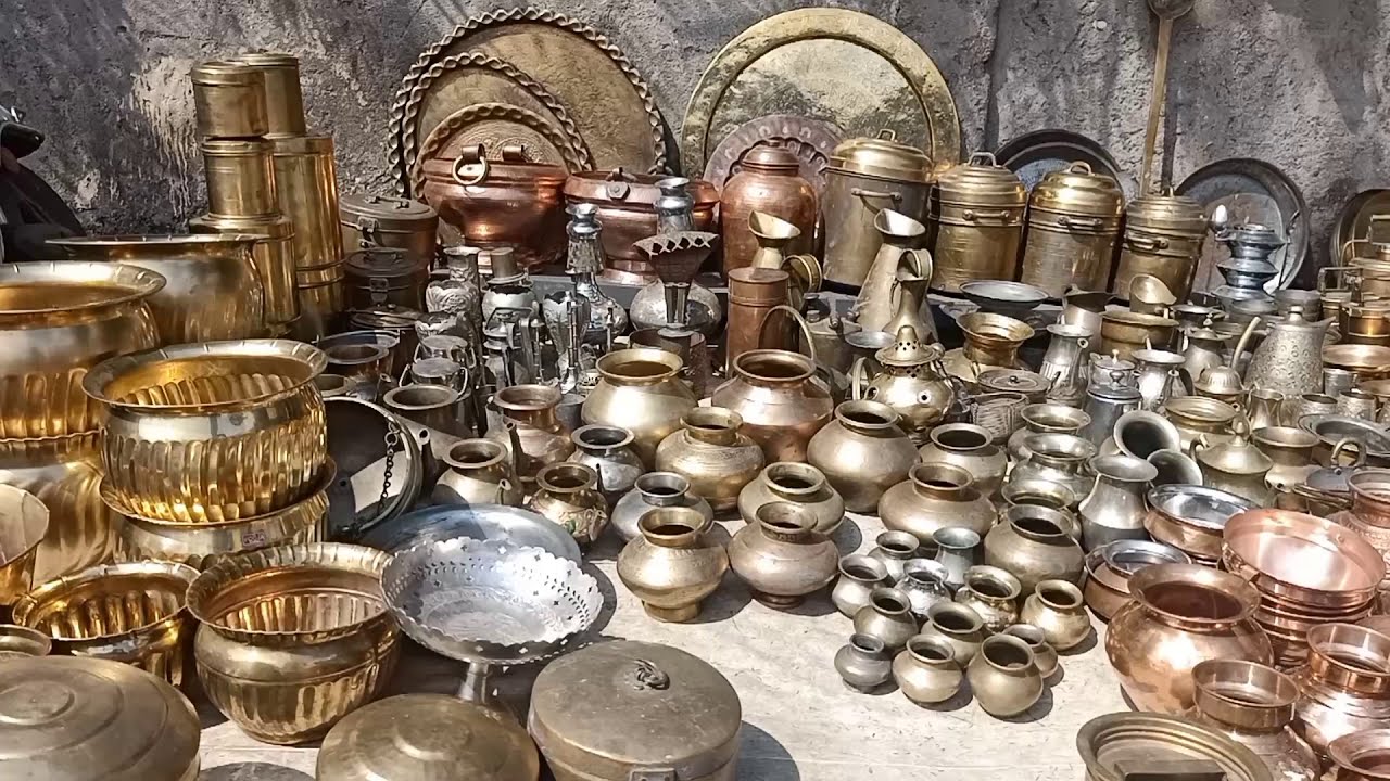 PUNE JUNA BAZAR Old Antique items New Stock Available(brass metal silver polish itaems)