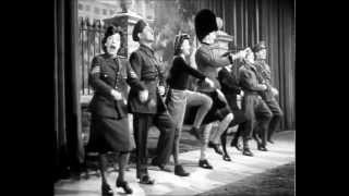 Rubber-necked Nat Jackley, Dan Young & Friends (Mancunian Films extract)  1946