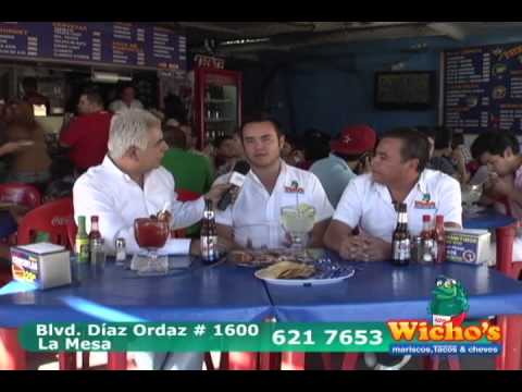 Wichos Mariscos Tacos & Cheves - YouTube