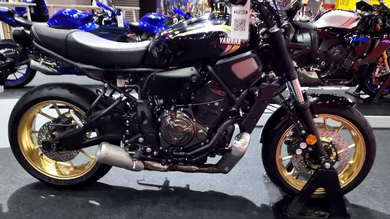 2022 XSR700 Historic Black | Yamaha Motorcycle - YouTube