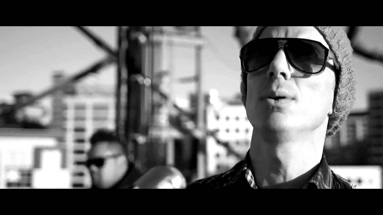 K.ONE feat JUNIPAH Never Official Video - YouTube