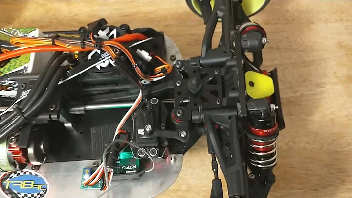 Stretched Arrma Typhon 6S, RamJam Center Dog Bones, Part 2 (Installed)