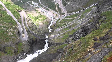 Hairpin Turns Trollstigen - A close look from viewpoint (Norway, Self-Drive)