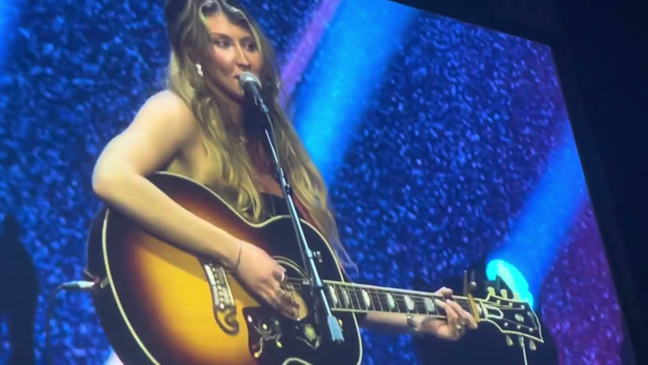 Dasha singing Even Cowboys Cry